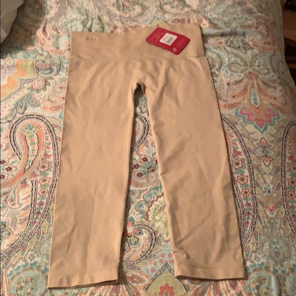 Spandex - Picture 1 of 2